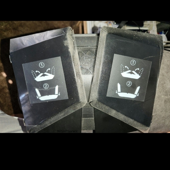 NetGear Nighthawk AX12 12-Stream AX6000 WiFi 6 - Picture 2 of 3